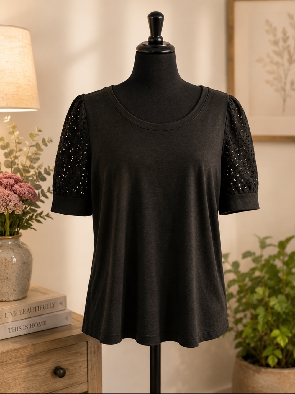 JANE + DELANCEY Black Eyelet Sleeve Top Size Large Boho Chic Blouse